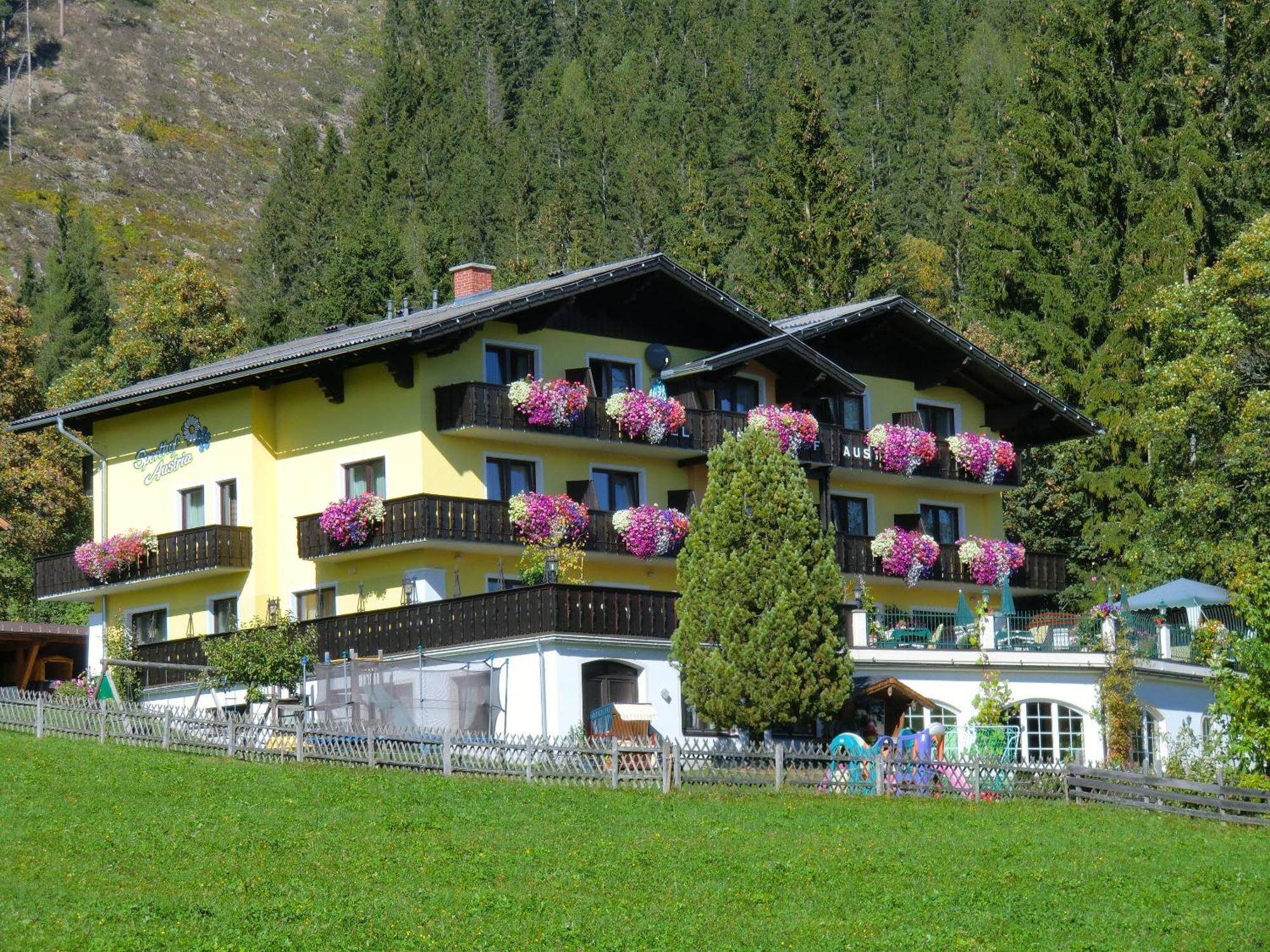 Hotel Sporthof Austria 람자우 암 다흐스타인 외부 사진