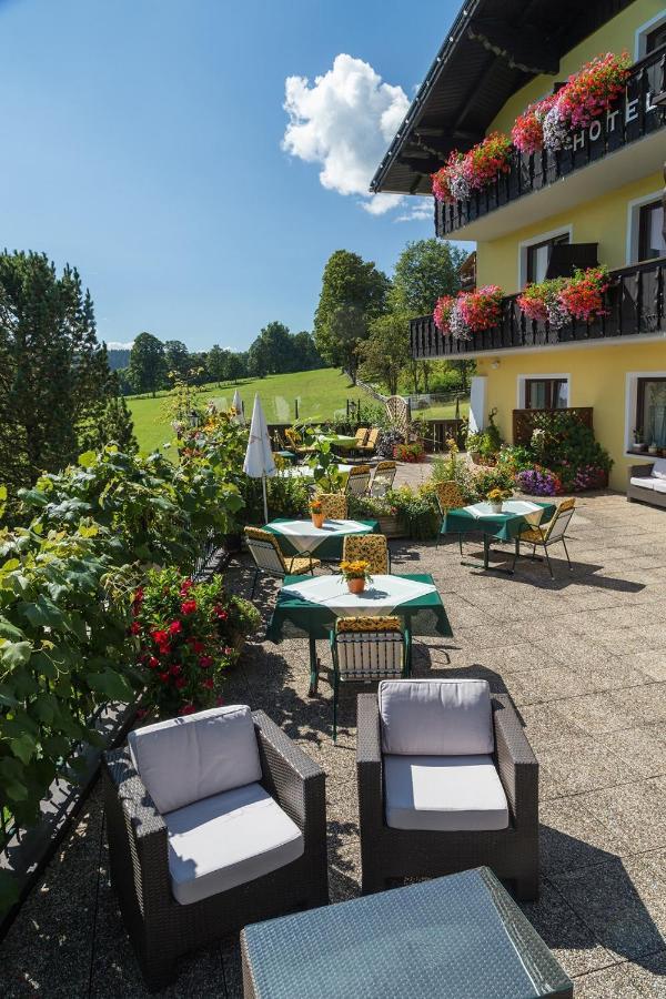 Hotel Sporthof Austria 람자우 암 다흐스타인 외부 사진